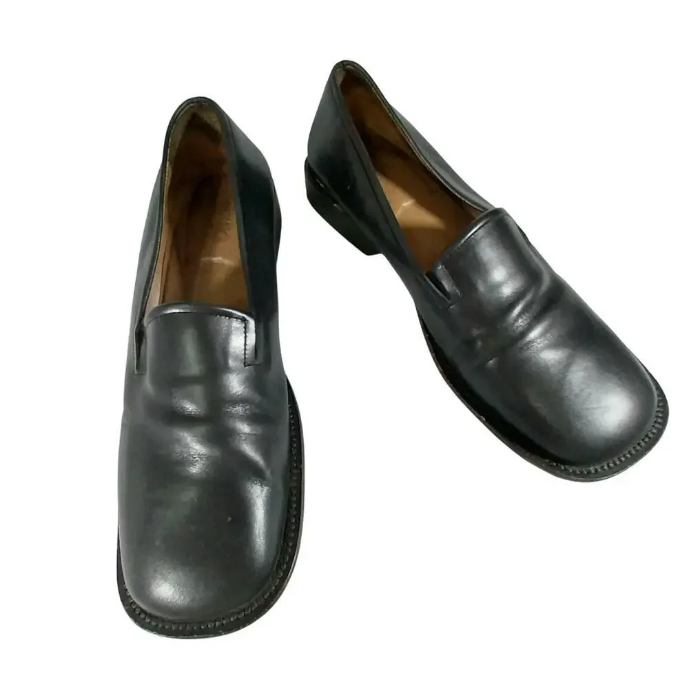 BCBGMAXAZRIA! FAB BLACK GENUINE LEATHER SQUARE TOE, STACK HEELS LOAFERS! SZ 8.5D